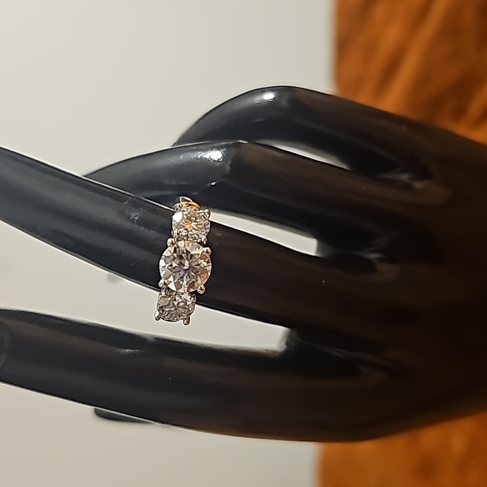 Moissanite Diamond Ring